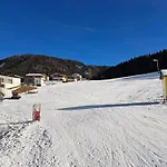 別荘 Grebenzen Edelweiss