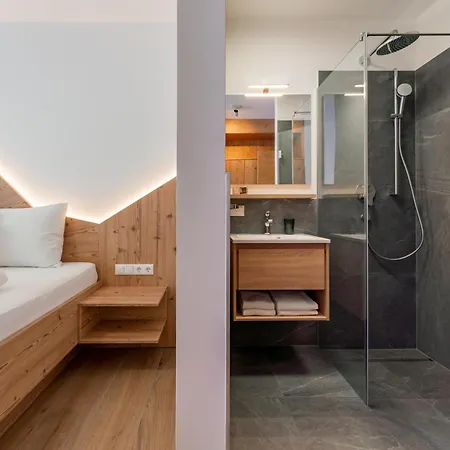 Grebenzen Edelweiss *