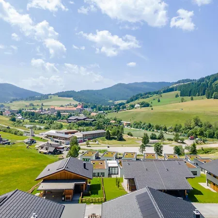 Grebenzen Edelweiss Nyaraló