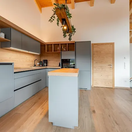 Grebenzen Edelweiss *