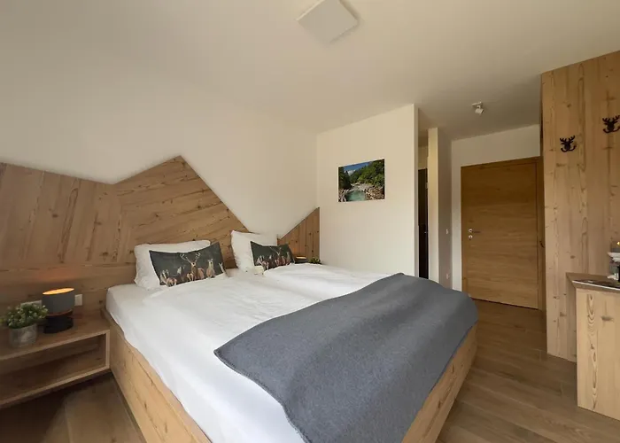 Ferienhaus Grebenzen Edelweiss *